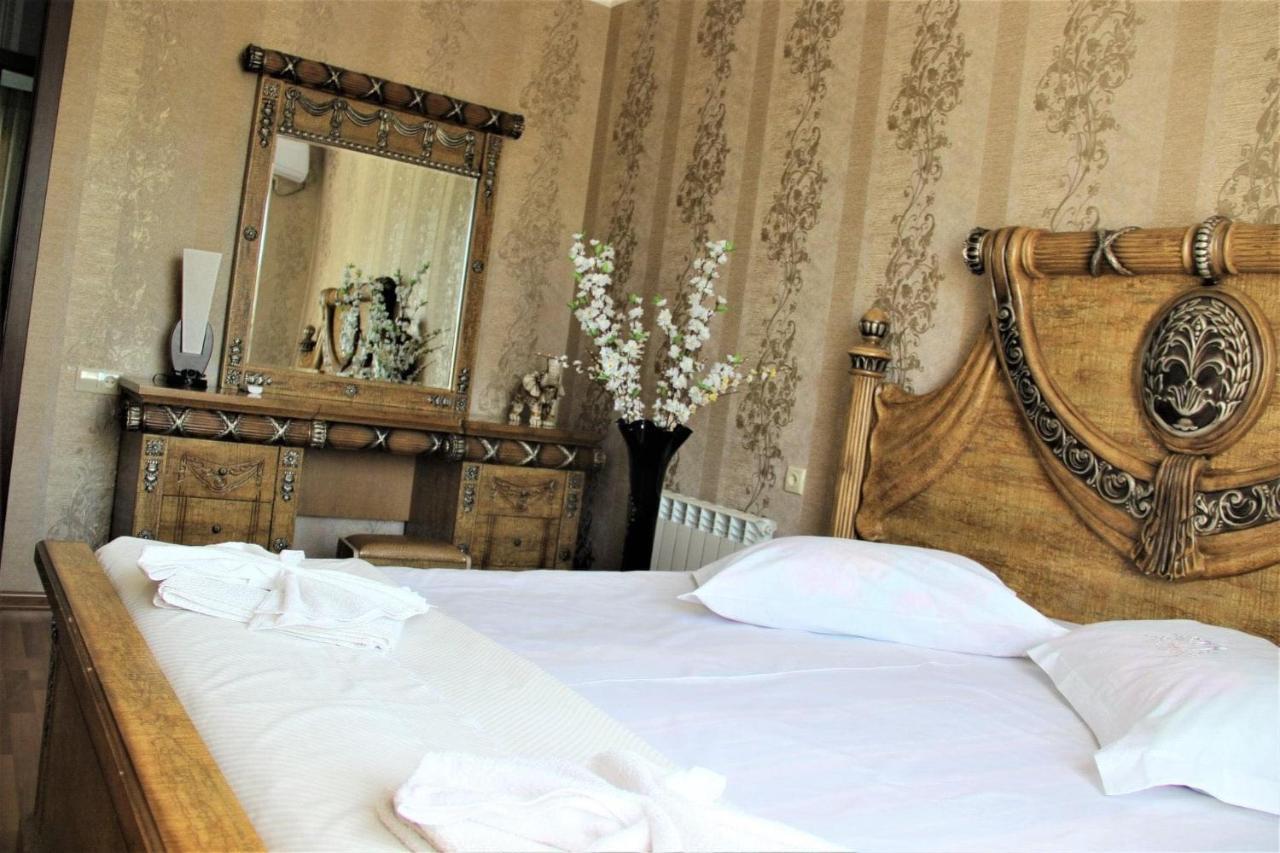 Hotel Oniks كوتايسي المظهر الخارجي الصورة