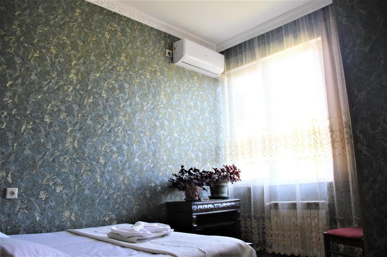 Hotel Oniks كوتايسي المظهر الخارجي الصورة