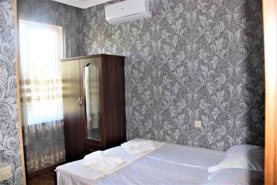 Hotel Oniks كوتايسي المظهر الخارجي الصورة